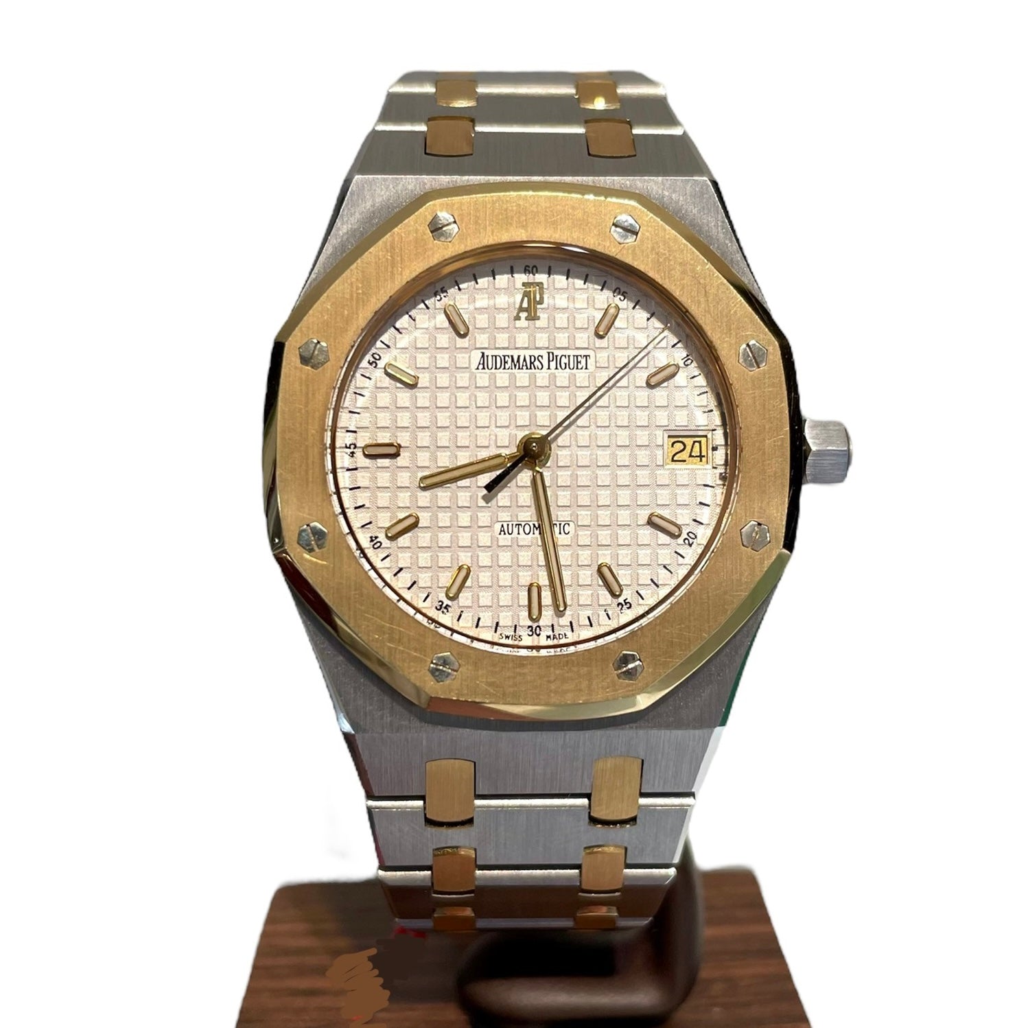 Audemars piguet royal oak 36mm outlet gold