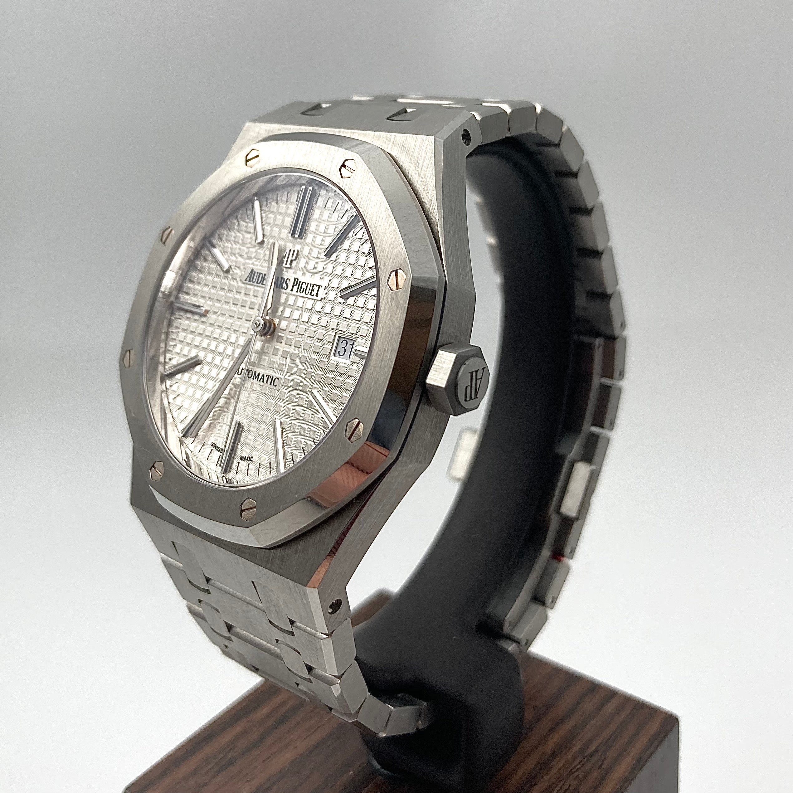 Audemars Piguet Preowned Watch Retailer Ireland Swiss Watch Club