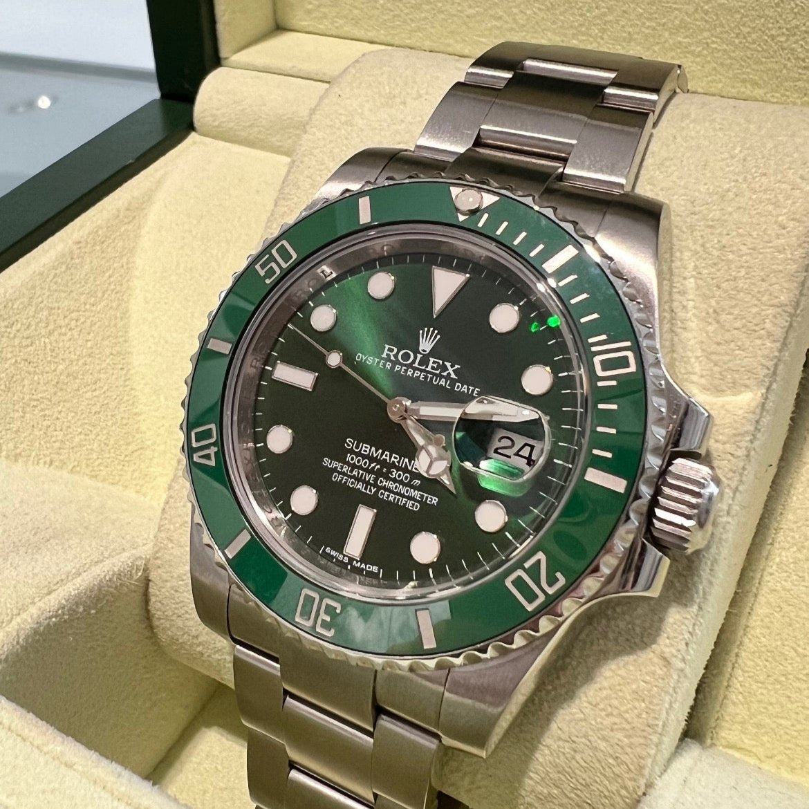 Preowned Rolex Submariner Hulk 116610LV